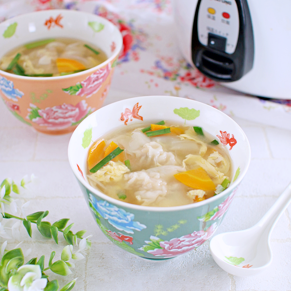 餛飩湯（ワンタンスープ）